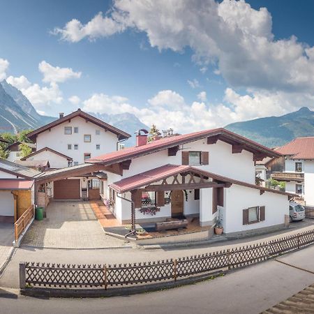 Chalet Holzerstubn Ehrwald Exteriör bild