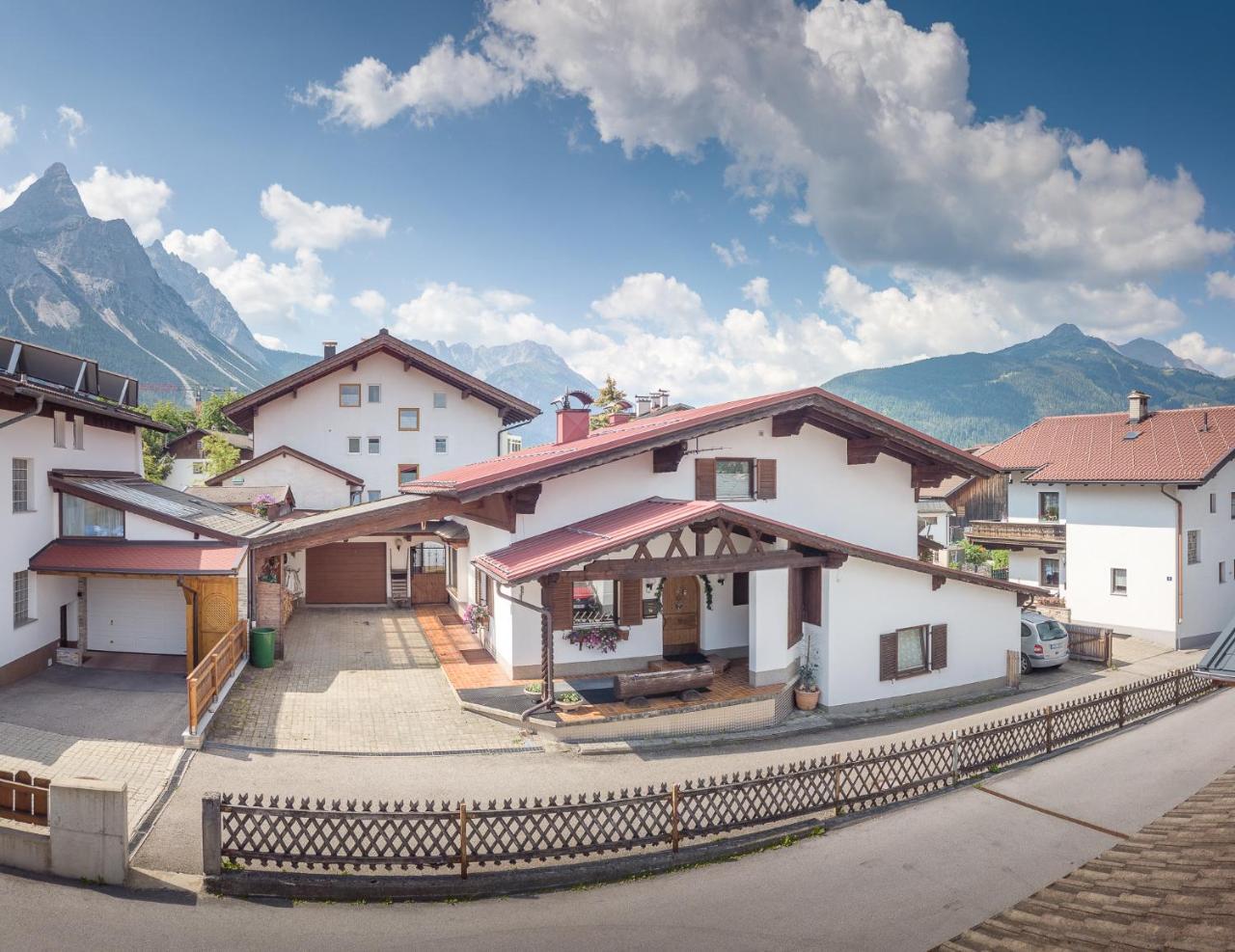 Chalet Holzerstubn Ehrwald Exteriör bild
