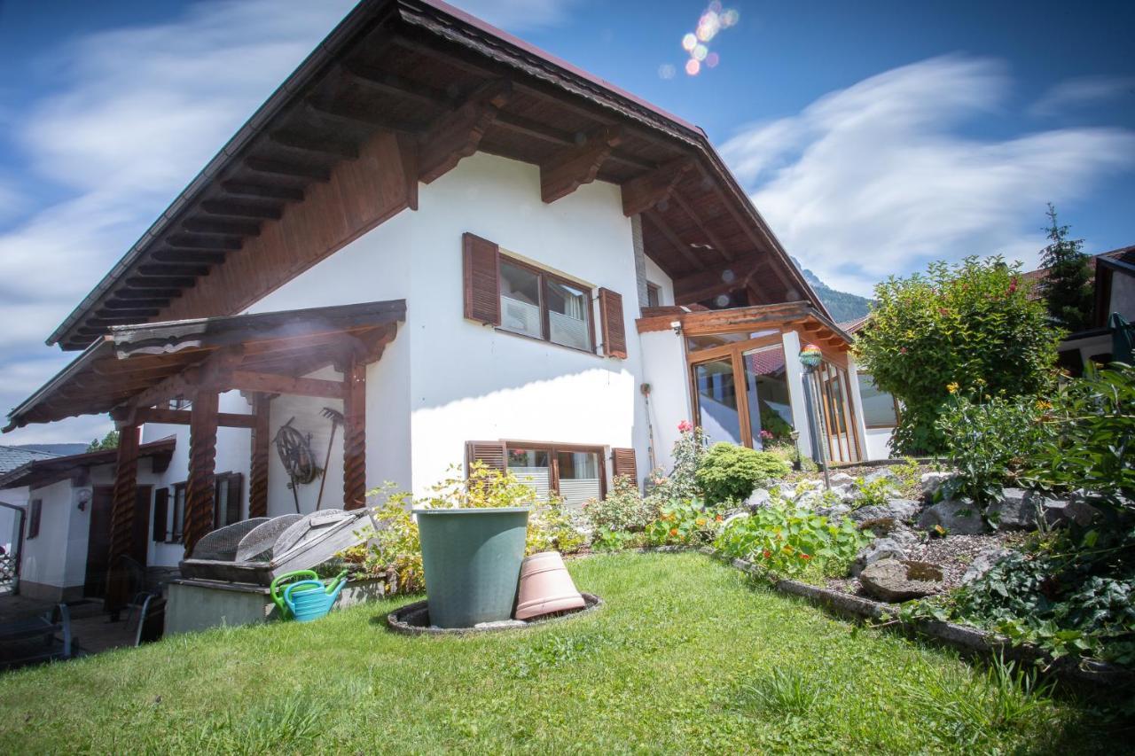 Chalet Holzerstubn Ehrwald Exteriör bild