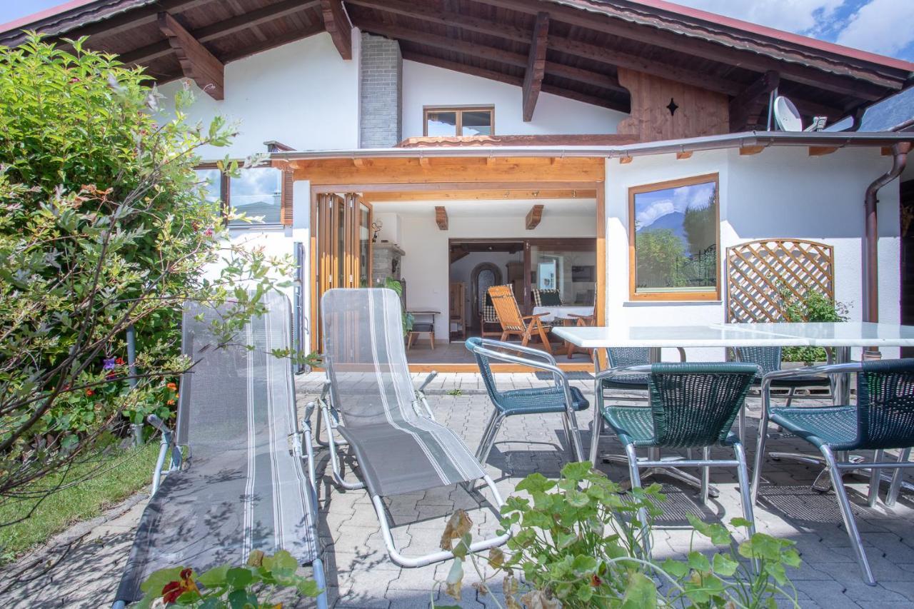 Chalet Holzerstubn Ehrwald Exteriör bild